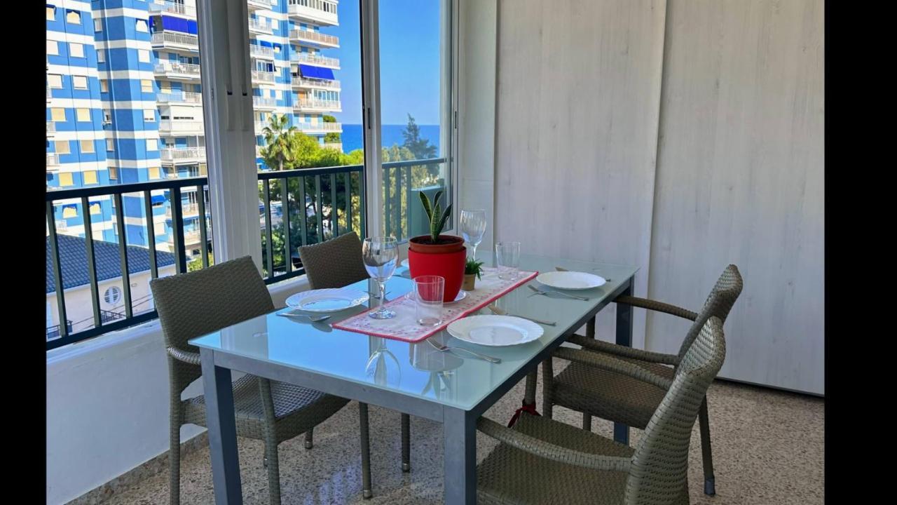 Piso A Pie De Playa Con Piscina Y Vistas Al Mar Lägenhet Benicàssim Exteriör bild
